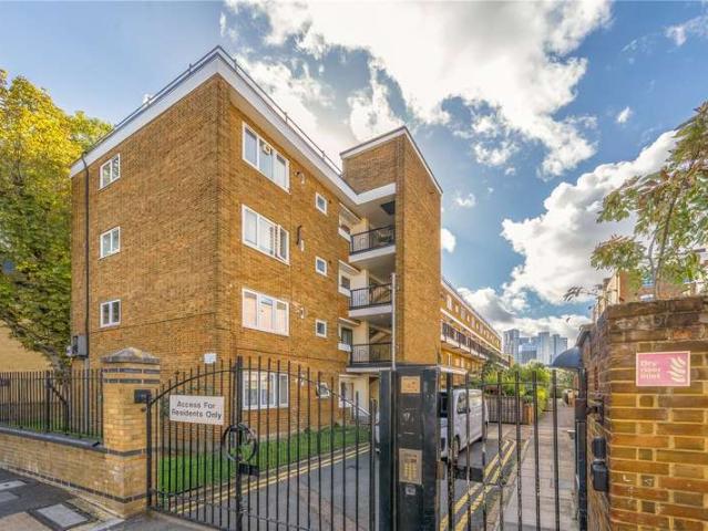 Flat for sale in Shoreditch, Greater London