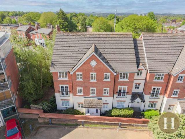 Flat for sale in Harborne, West Midlands