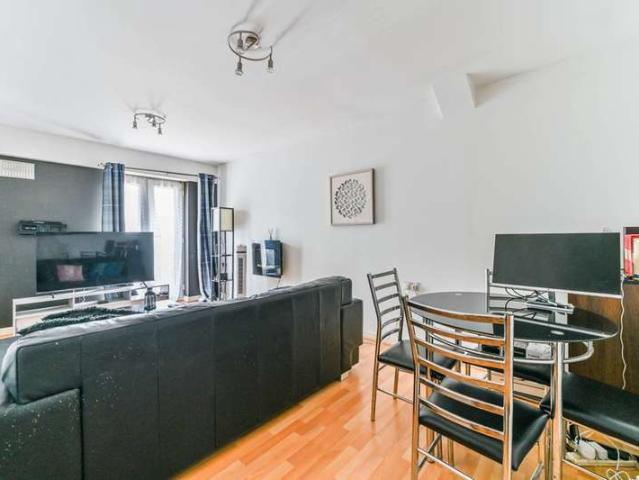 Flat for sale in Upper Norwood, Upper Norwood Flat for sale in Upper Norwood, Upper Norwood