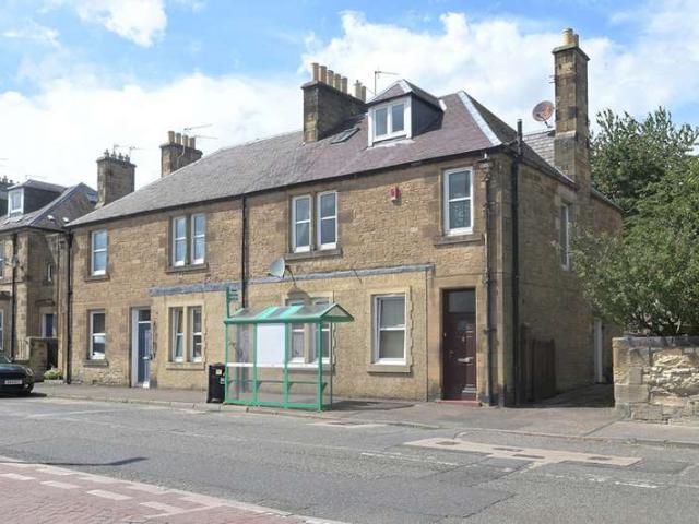 Flat for sale in Maxton, Scotland