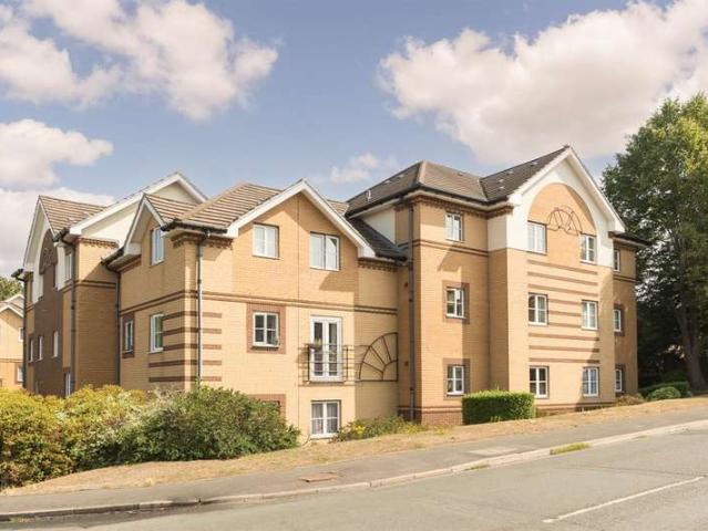 Flat for sale in Feckenham, City Of Bristol