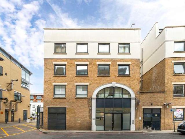 Flat for sale in Shoreditch, Greater London