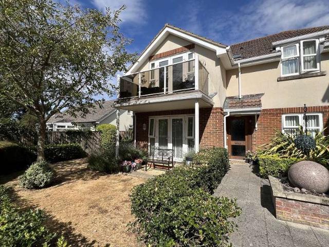 Flat for sale in Old Milton, Ashurst Bridge