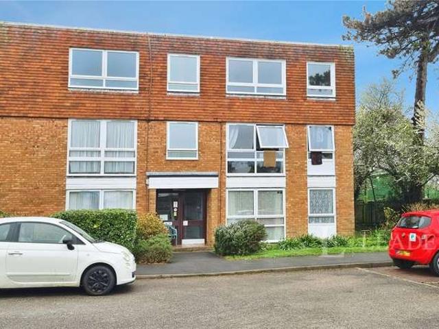 Flat for sale in Clapham, West Sussex