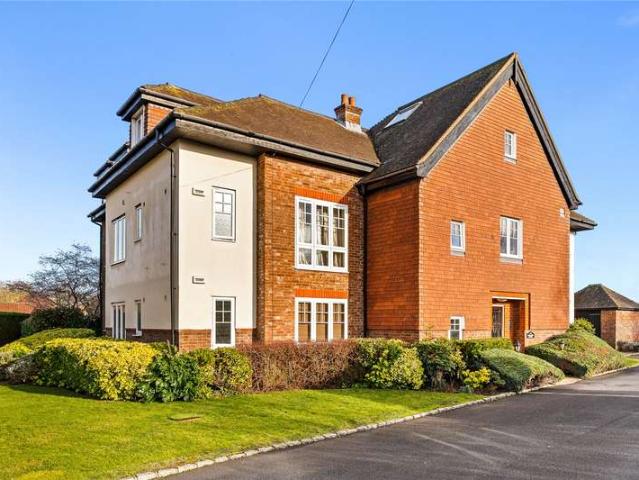 Flat for sale in Slyfield, Westborough