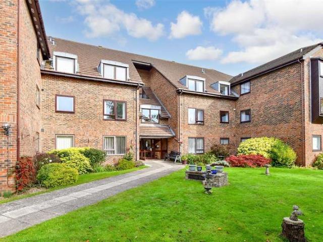 Flat for sale in Warblington, Spring Vale