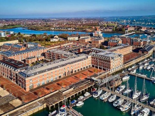 Flat for sale in Priddy's Hard, Gosport
