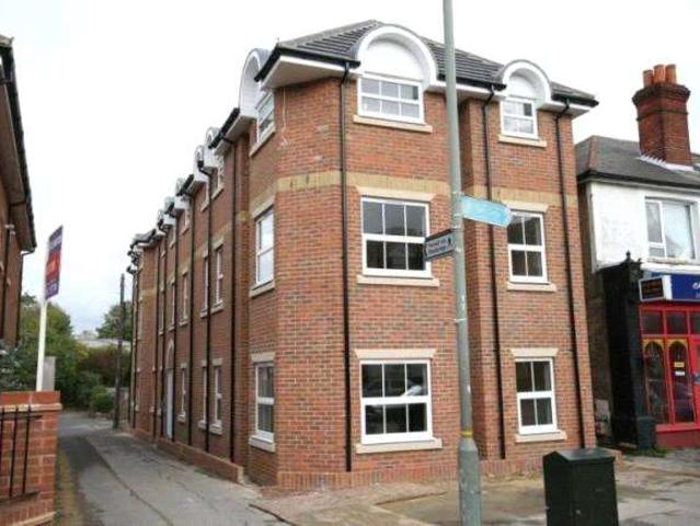 Flat for sale in Horsell, Woking