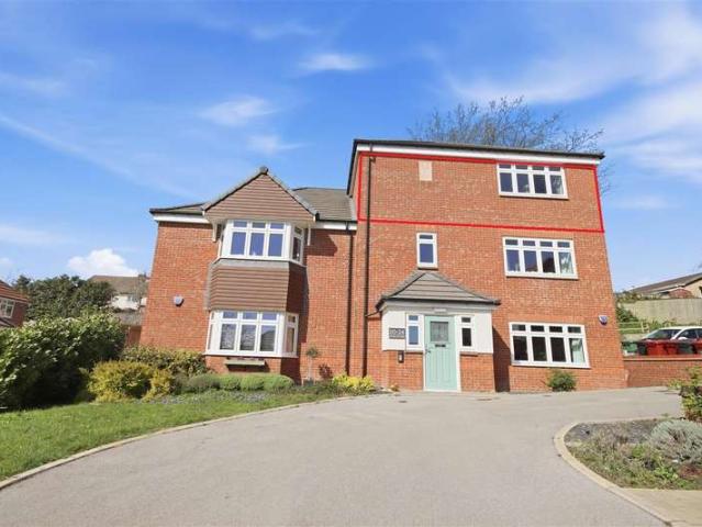 Flat for sale in Brackenfield, East Midlands