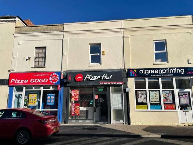 Flat for sale in Marle Hill, Cheltenham