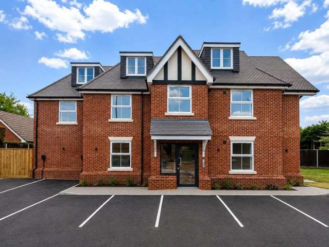 Flat for sale in Westfield, Woking