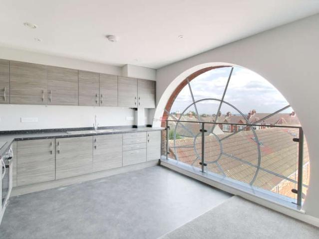 Flat for rent in Brompton, Gillingham