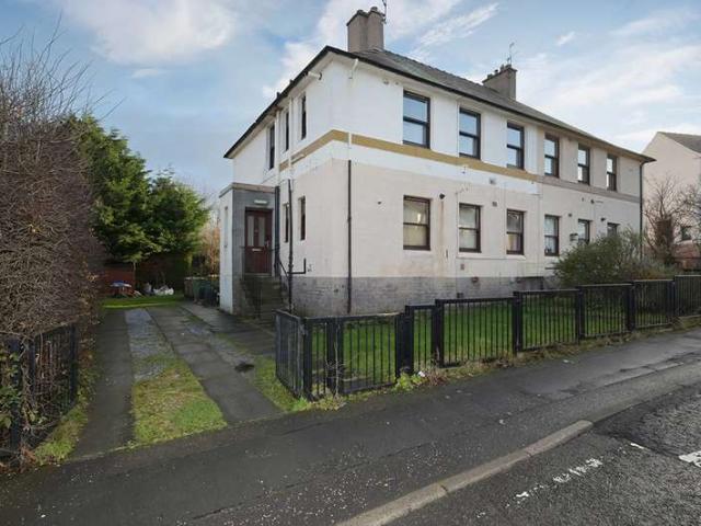 Flat for sale in Tranent, Scotland