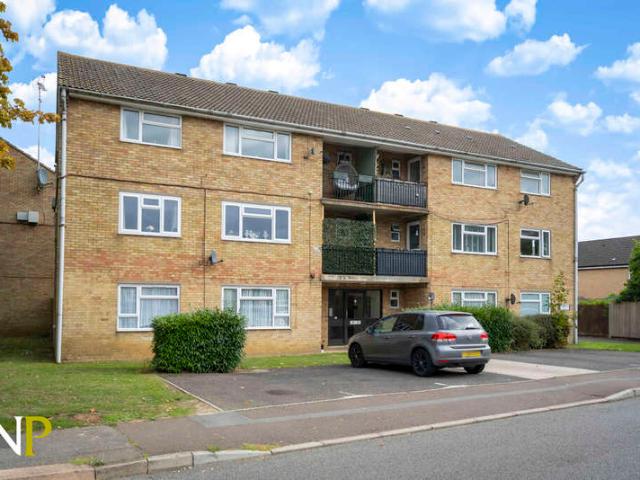 Flat for sale in Halstead, Braintree