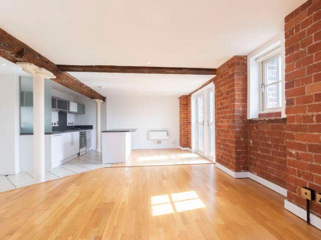 Flat for rent in Gloucester, Gloucestershire