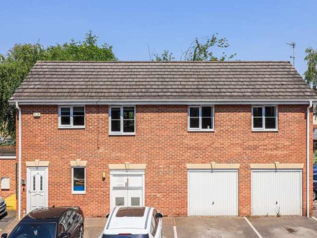 Flat for rent in West Yorkshire