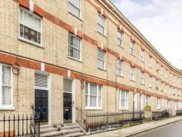 Flat for sale in Bloomsbury, Holborn