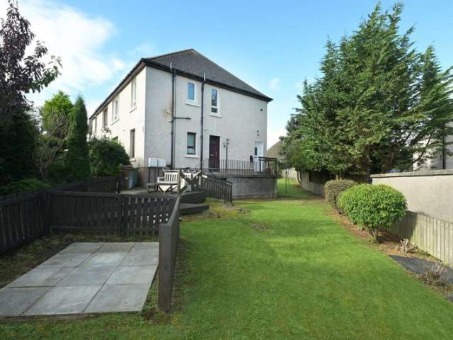 Flat for sale in Armadale, West Lothian