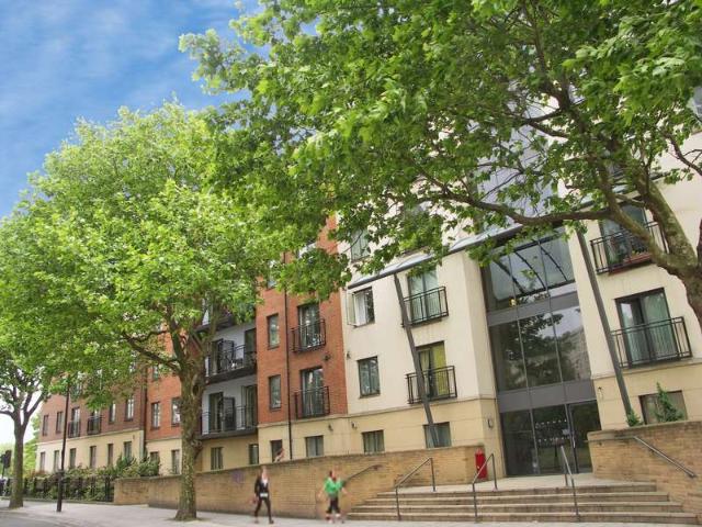 Flat for sale in Redcliffe, Feckenham