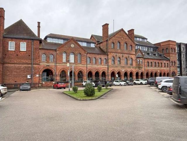 Flat for sale in Alverton, East Midlands