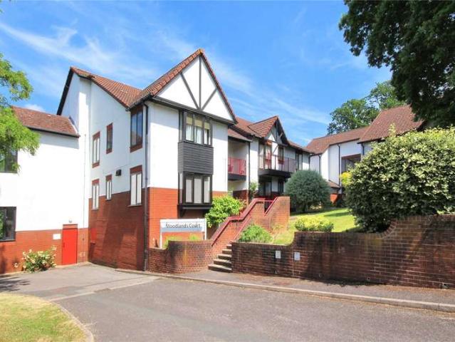 Flat for sale in St John's, Woking