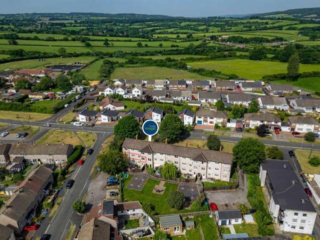 Flat for sale in Feckenham, City Of Bristol