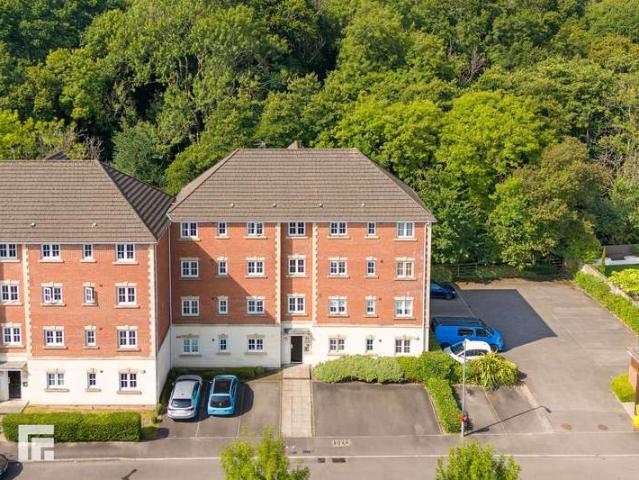 Flat for sale in Falcon Lodge, Wales