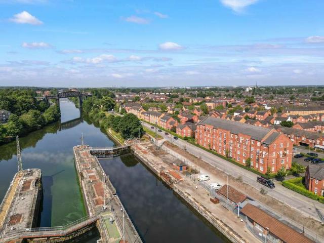 Flat for sale in Edgewater Park, Warrington