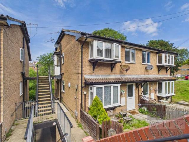 Flat for sale in Clive Vale, Guestling Green