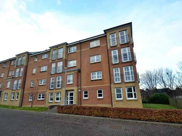 Flat for sale in Langside, Scotland