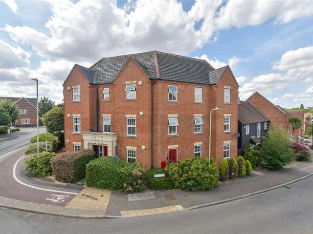 Flat for sale in Bridgefield, Kent