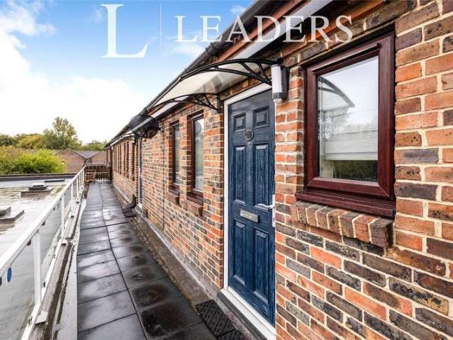 Flat for sale in Spring Vale, Hampshire