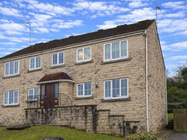 Flat for sale in Bramham, West Yorkshire
