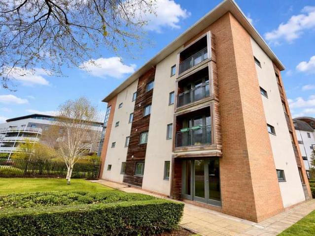 Flat for sale in Georgia, Greater Manchester