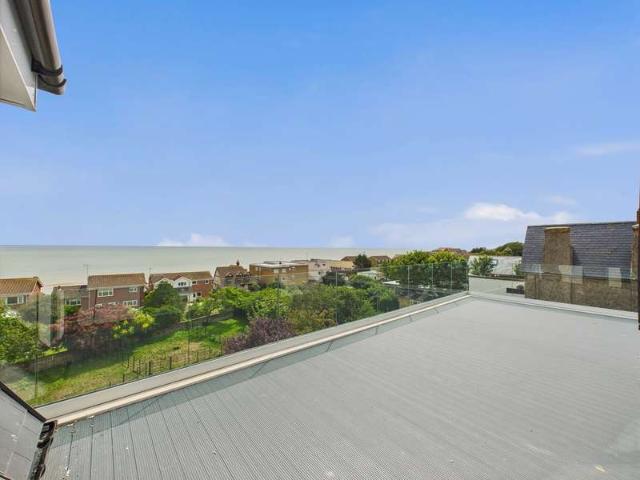 Flat for sale in Upton, Acol