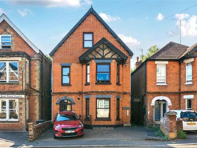 Flat for sale in Guildford Park, Westborough