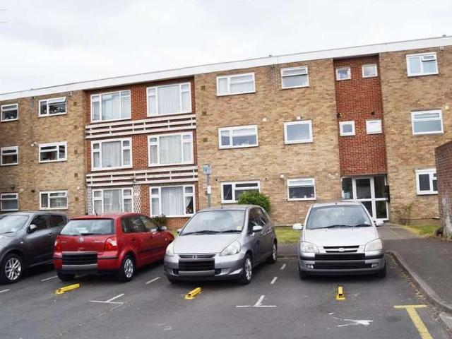 Flat for rent in Greater London