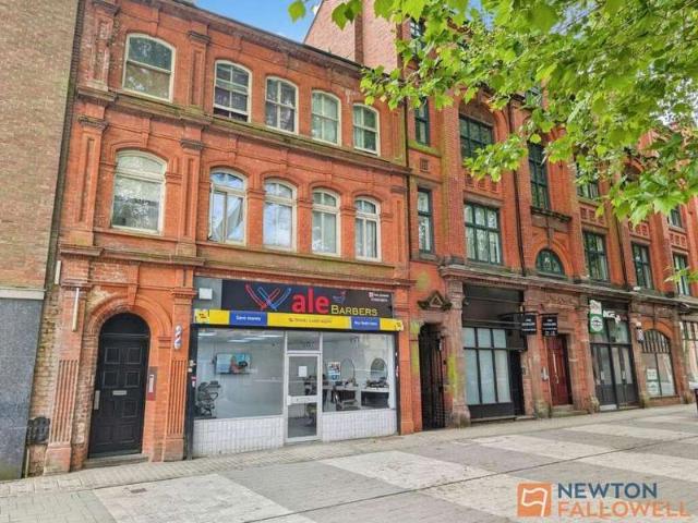 Flat for sale in West Midlands