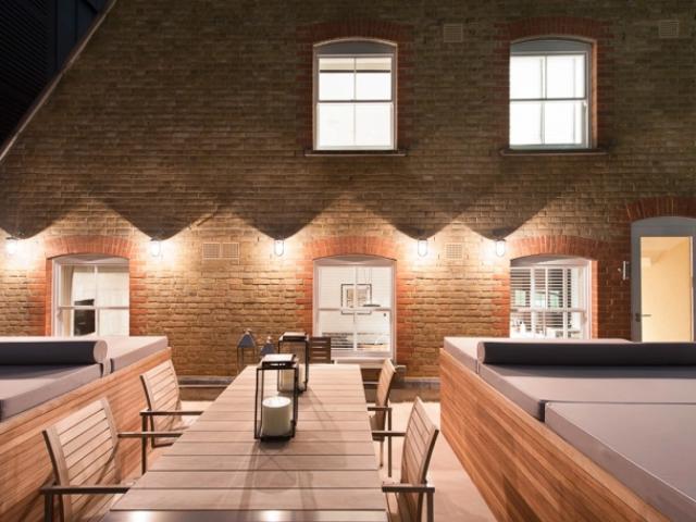 Apartment for rent in Mayfair, Greater London