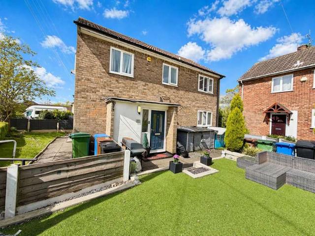 Flat for sale in Bramhall, Greater Manchester