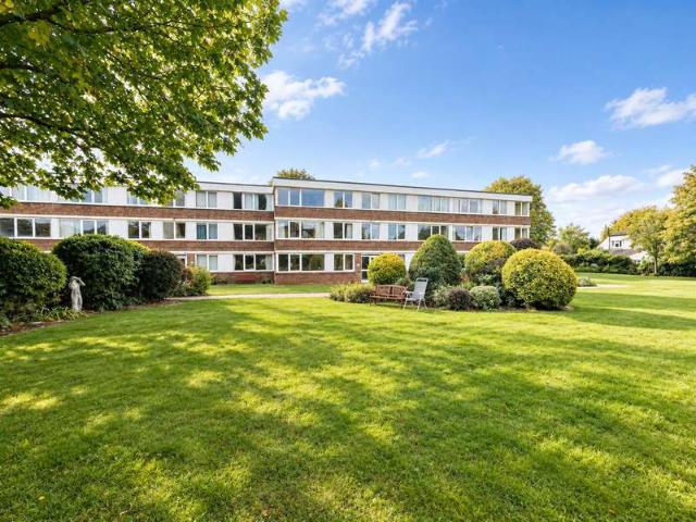 Flat for sale in Feckenham, City Of Bristol
