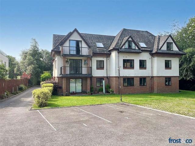 Flat for sale in Parkstone, Poole