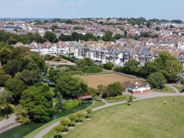 Flat for sale in Central, Heathlands