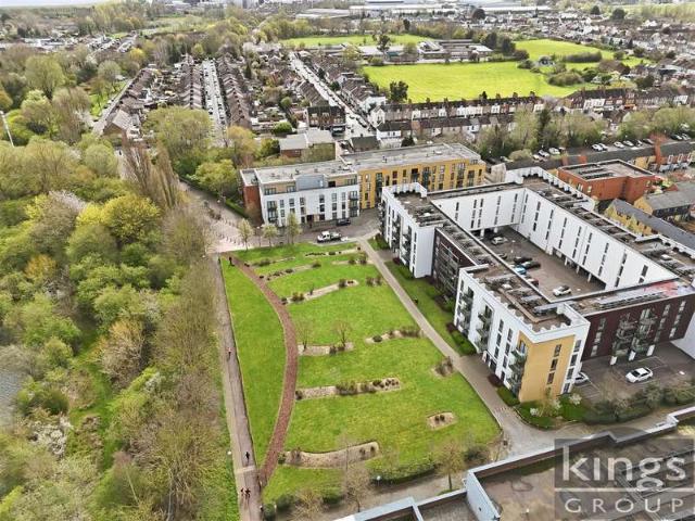 Flat for sale in Greater London
