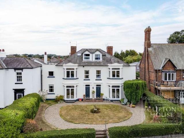 Apartment for sale in Two Mills, Cheshire