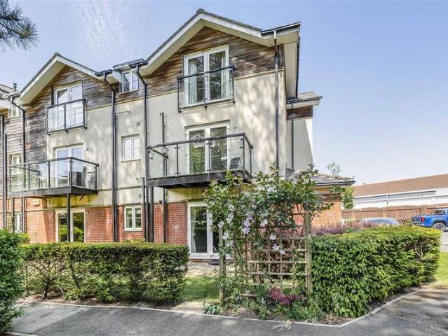 Flat for sale in Branksome, Poole