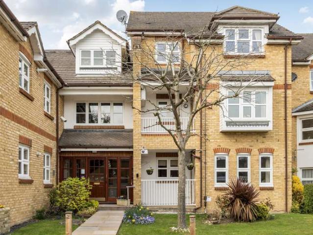 Flat for sale in London Borough of Harrow, Greater London