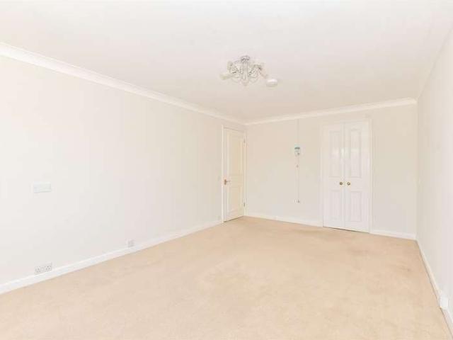 Flat for sale in Chichester, Littlecote
