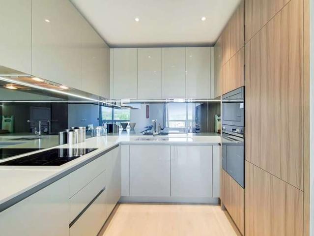 Flat for sale in Hornsey, Hornsey