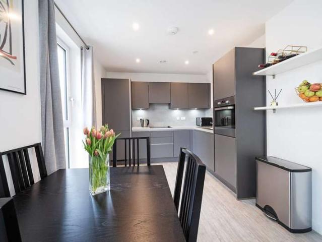 Flat for sale in Upton Park, Upton Park